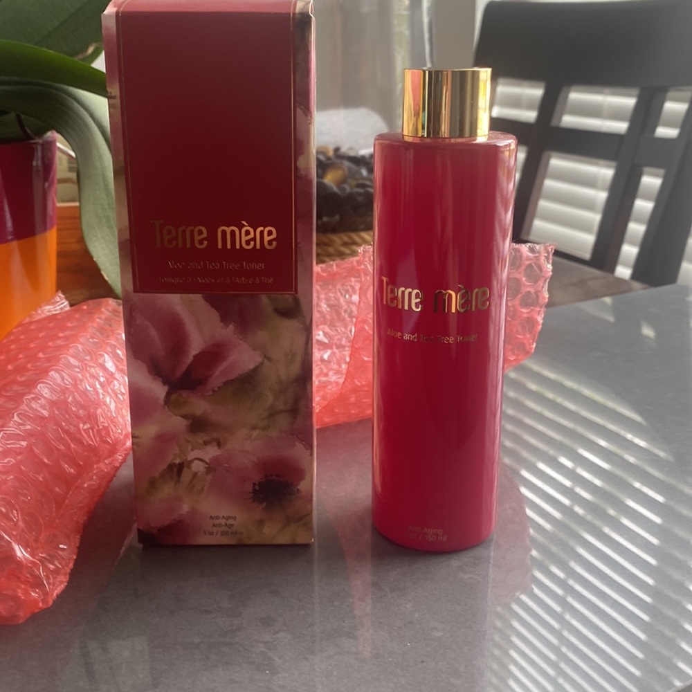 🆕Terre Mere Aloe and Tea Tree Anti-Aging Toner
